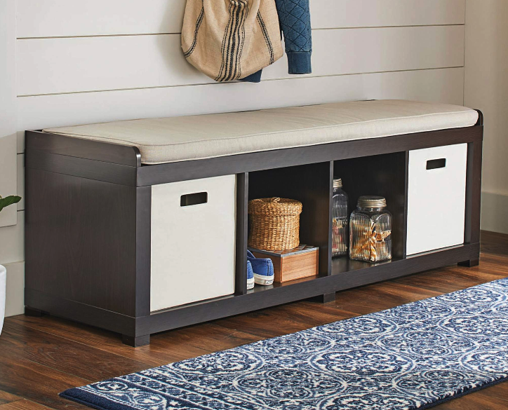 How to Choose the Best Entryway Bench for Your Home